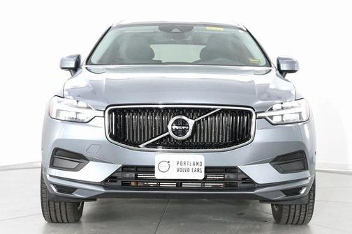 2019 Volvo XC60 T5 Momentum