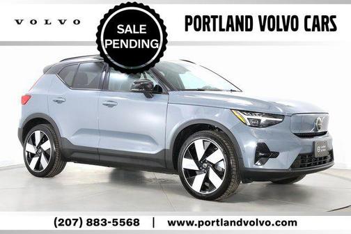 Silver Dawn Metallic 2023 Volvo XC40 Recharge Pure Electric Twin Ultimate