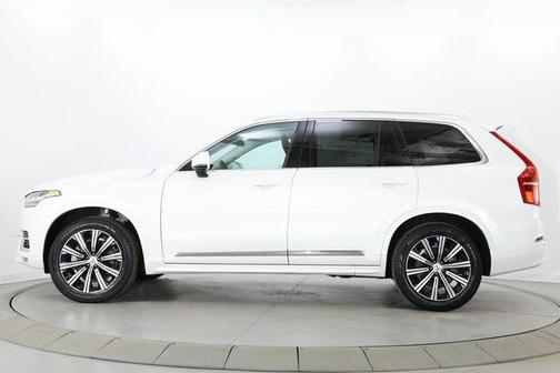 2025 Volvo XC90 B5 Core