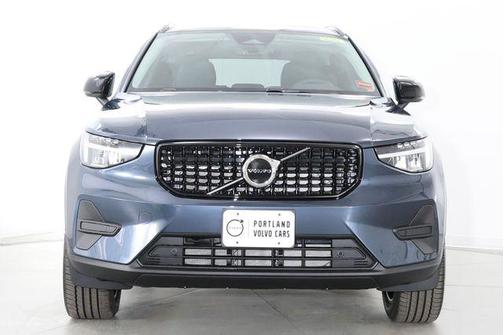 Denim Blue 2026 Volvo XC40 Core, B5 AWD Gas (mild hybrid), Dark