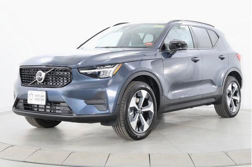 Denim Blue 2026 Volvo XC40 Core, B5 AWD Gas (mild hybrid), Dark