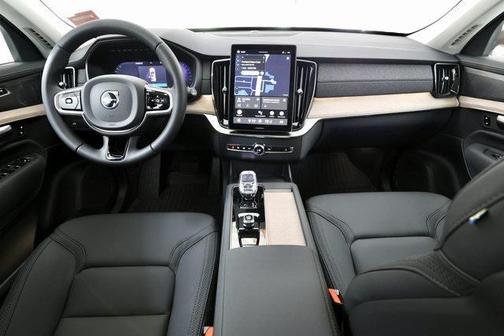 2026 Volvo XC90 Plus, B6 AWD Gas (mild hybrid), Gasoline, Bright, 7 Seats