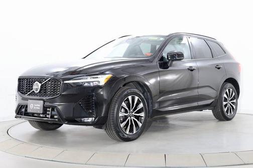 Onyx Black 2025 Volvo XC60 B5 Core