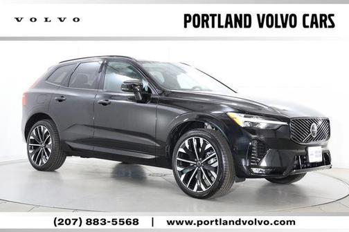 Onyx Black Metallic 2026 Volvo XC60 B5 Ultra