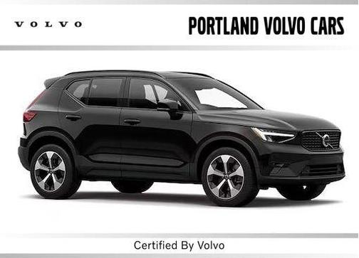 Onyx Black 2025 Volvo XC40 B5 Plus Bright Theme