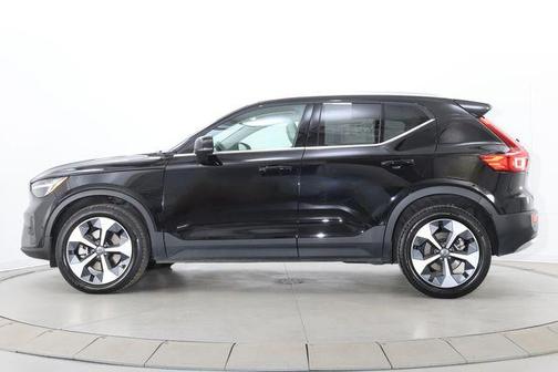 Onyx Black 2025 Volvo XC40 B5 Plus Bright Theme