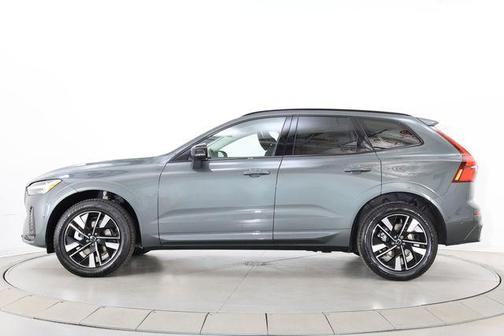 Forest Lake 2026 Volvo XC60 B5 Plus