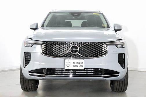 Vapour Grey Metallic 2026 Volvo XC90 Plus, B6 AWD Gas (mild hybrid), Gasoline, Bright, 7 Seats