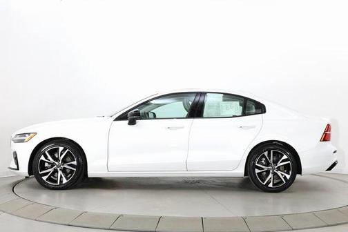 2025 Volvo S60 B5 Core