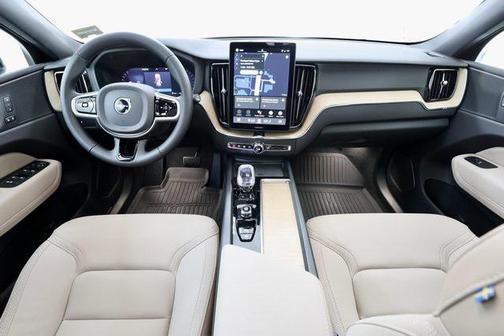 2026 Volvo XC60 B5 Core