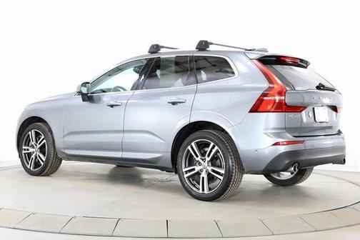 2019 Volvo XC60 T6 Momentum