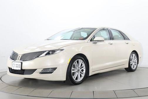 PLATINUM DUNE MET TRI-COAT 2015 Lincoln MKZ Base