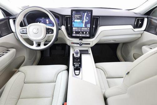Vapour Grey Metallic 2026 Volvo XC60 Plug-In Hybrid Ultra, T8 AWD Electric/Gasoline, Dark