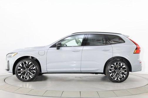 2026 Volvo XC60 Plug-In Hybrid T8 Ultra