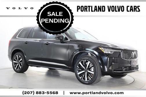 Onyx Black 2025 Volvo XC90 B5 Core