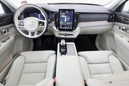 Denim Blue Metallic 2026 Volvo XC90 Plug-In Hybrid Ultra, T8 AWD, Electric/Gasoline, Bright, 7 Seats