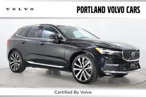 2023 Volvo XC60 B5 Ultimate Bright Theme