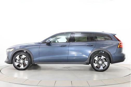Denim Blue 2025 Volvo V60 Cross Country Plus, B5 AWD Gas (mild hybrid)