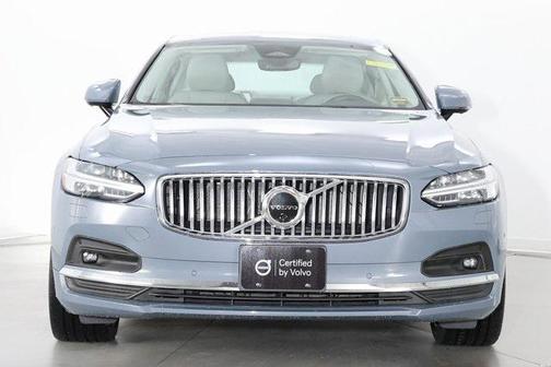 2023 Volvo S90 B6 Plus