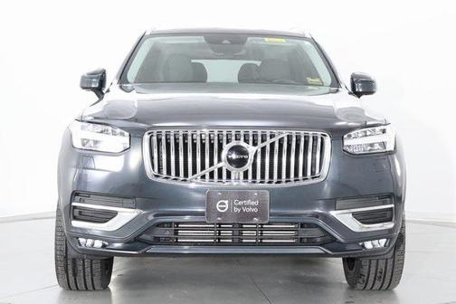 2022 Volvo XC90 T6 Inscription
