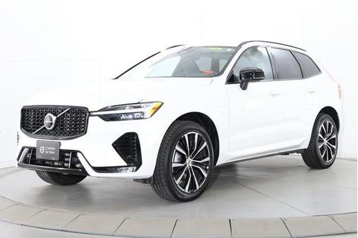Crystal White 2025 Volvo XC60 B5 Plus