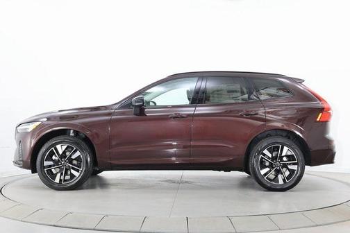 2026 Volvo XC60 B5 Core