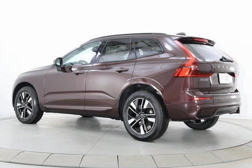 2026 Volvo XC60 B5 Core