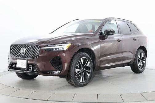 2026 Volvo XC60 B5 Core