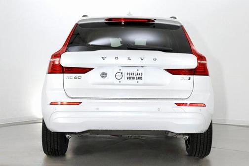 2023 Volvo XC60 B5 Core