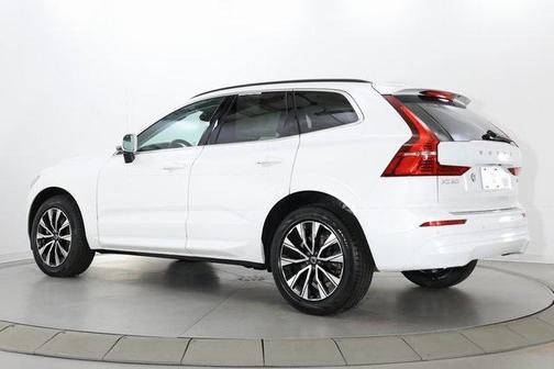 2023 Volvo XC60 B5 Core