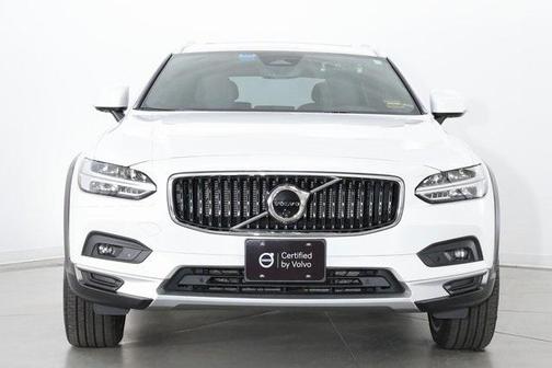 2024 Volvo V90 Cross Country B6 Ultimate