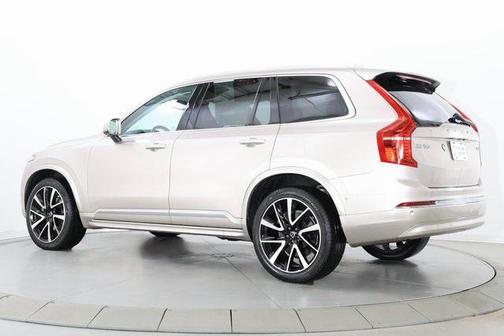2023 Volvo XC90 B6 Plus 7-Seater
