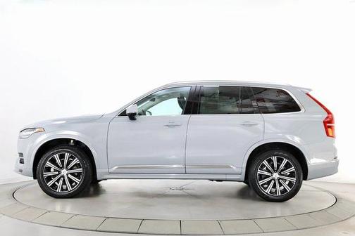 2025 Volvo XC90 B5 Core