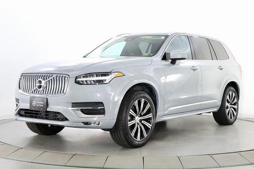 2025 Volvo XC90 B5 Core