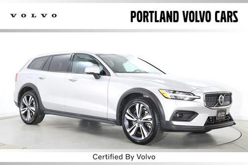 Silver Dawn Metallic 2025 Volvo V60 Cross Country Plus, B5 AWD Gas (mild hybrid)