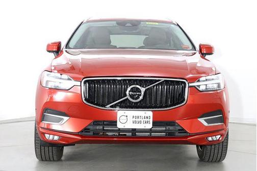 Fusion Red Metallic 2019 Volvo XC60 T6 Inscription