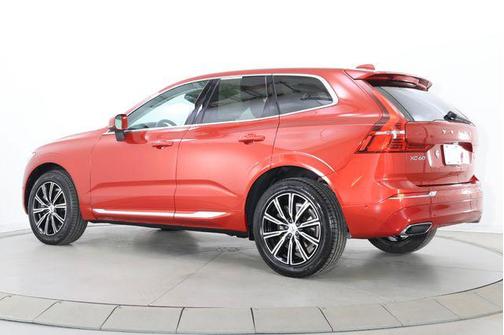 Fusion Red Metallic 2019 Volvo XC60 T6 Inscription