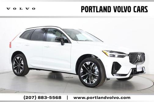 Crystal White Metallic 2026 Volvo XC60 B5 Plus