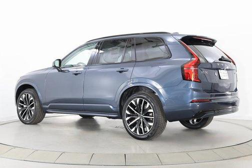 Denim Blue Metallic 2026 Volvo XC90 B6 Ultra Dark Theme 7-Seater