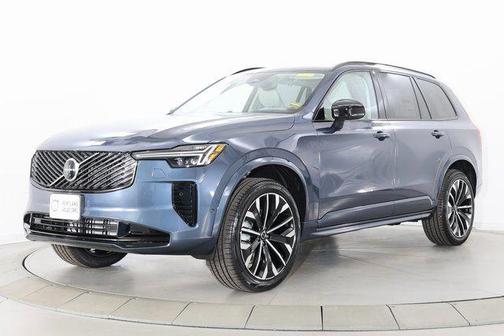 Denim Blue Metallic 2026 Volvo XC90 B6 Ultra Dark Theme 7-Seater