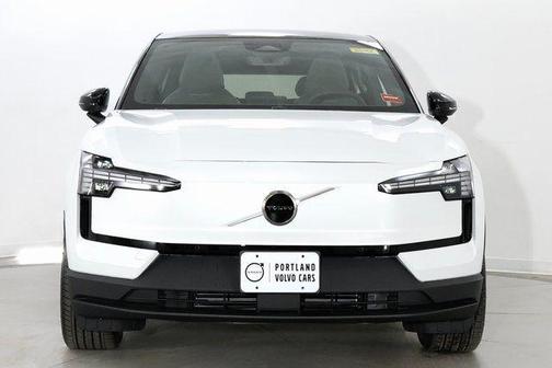 Crystal White Metallic 2026 Volvo EX30 Plus Twin Motor Performance, Fully electric