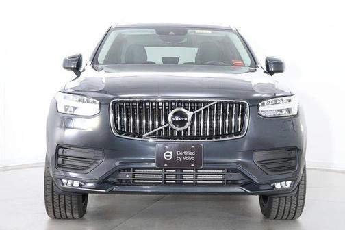 Savile Grey Metallic 2022 Volvo XC90 T6 Momentum