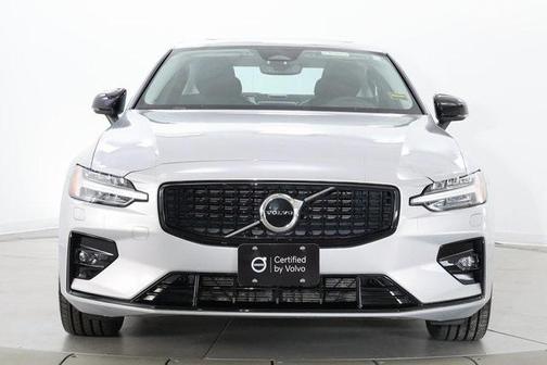 2025 Volvo S60 B5 Core