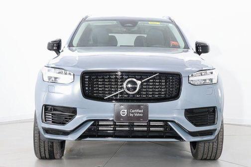 2023 Volvo XC90 Recharge Plug-In Hybrid T8 Plus Dark Theme 7-Seater
