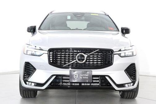 Silver 2024 Volvo XC60 B5 Ultimate Dark Theme
