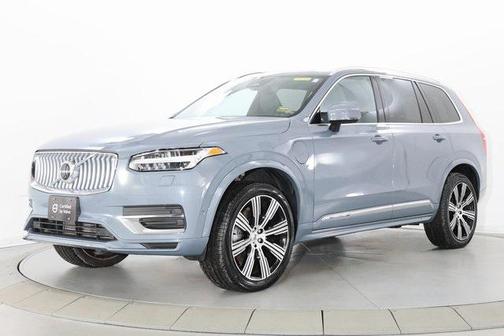 2023 Volvo XC90 Recharge Plug-In Hybrid T8 Ultimate Bright Theme 7-Seater