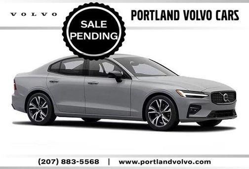 2024 Volvo S60 B5 Core Dark Theme