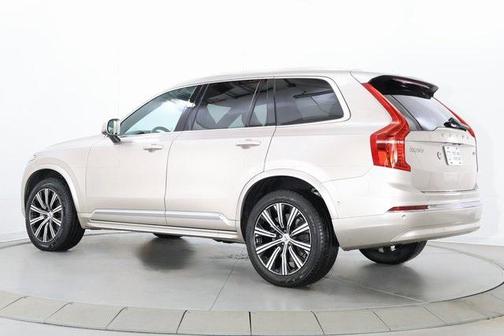 2023 Volvo XC90 B6 Plus 7-Seater