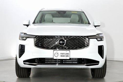 Crystal White Pearl 2026 Volvo XC90 B6 Ultra 7-Seater