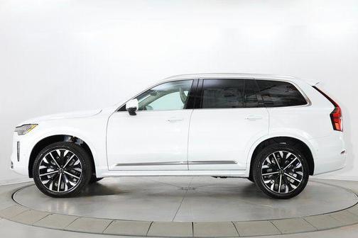 Crystal White Pearl 2026 Volvo XC90 B6 Ultra 7-Seater